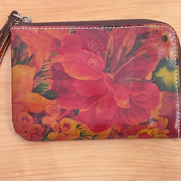 Patricia Nash Reala Wristlet Wallet Leather Floral Zip Card Holder Strap Brown - Picture 2 of 8